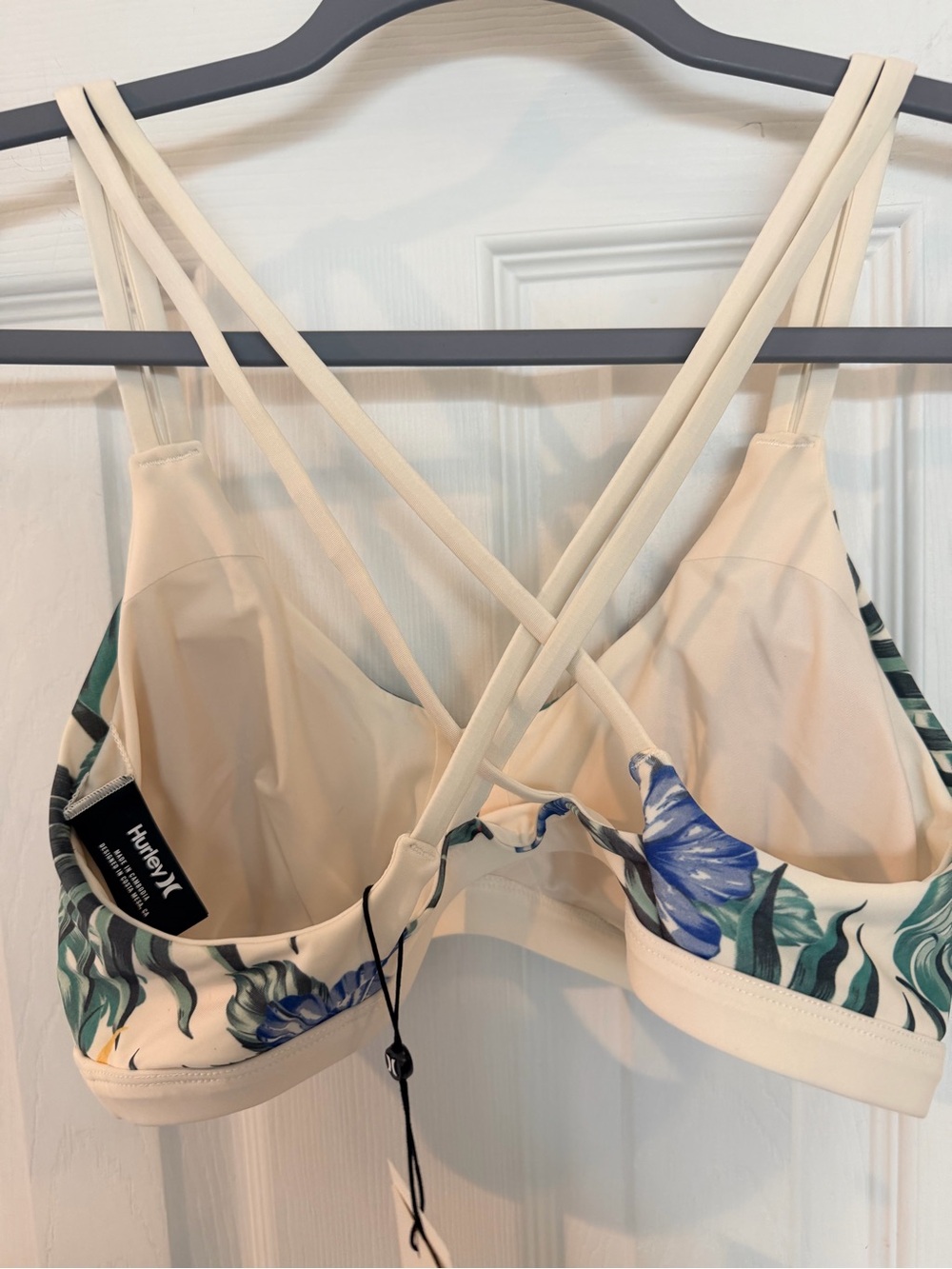 NWT Hurley Max Scoop Surf Top Women’s M Tropical Floral Criss Cross Bikini - Picture 5 of 7